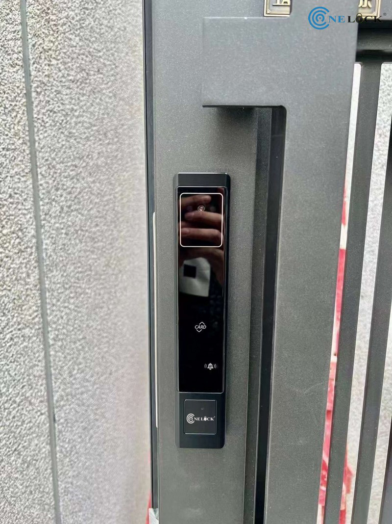 Khóa cửa nhận dạng khuôn mặt Vũng Tàu - Chống nước IP68